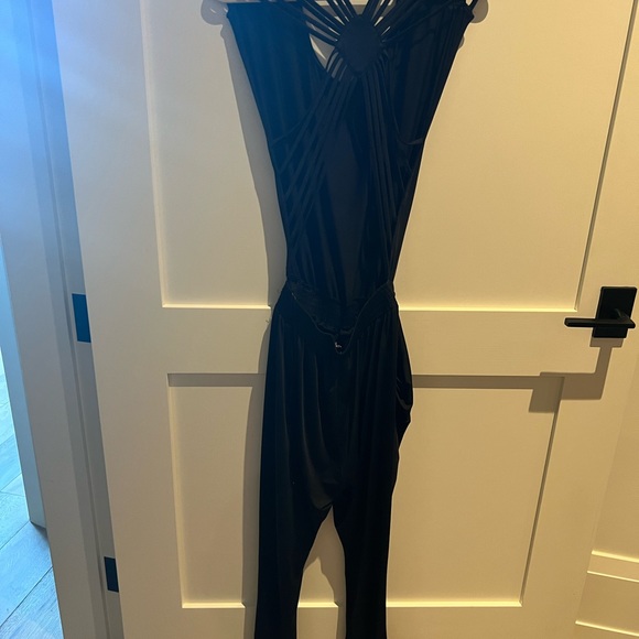 Black jumpsuit with amazing back strap design - Picture 2 of 4